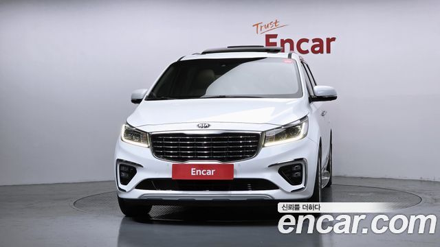 Kia Carnival из Кореи Encar