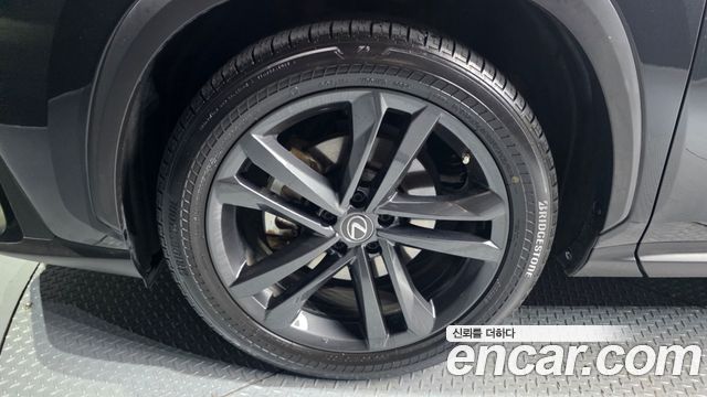Lexus NX из Кореи Encar