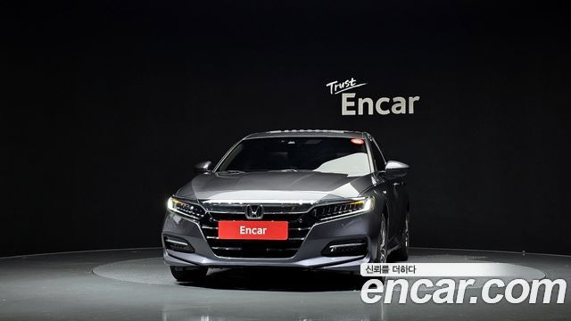 Honda Accord 2.0 Hybrid Touring — пробег 157 621 км — фото 3 из 5