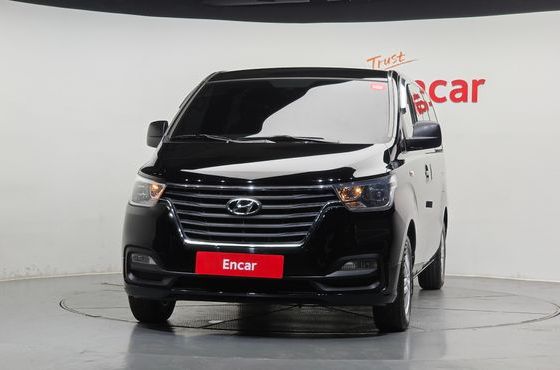 Hyundai Starex Van 5-Seater Modern — пробег 60 250 км — фото 3 из 5