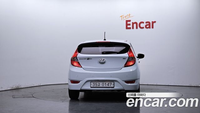 Hyundai Accent из Кореи Encar