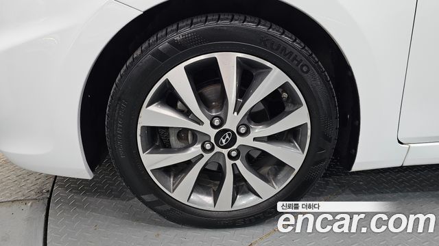 Hyundai Accent из Кореи Encar