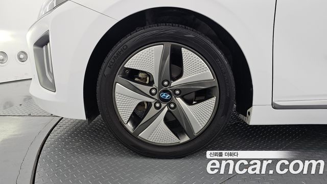 Hyundai Ioniq из Кореи Encar