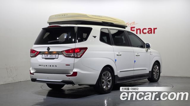 Ssangyong KORANDO 4WD Outdoor Edition 9-seater — пробег 109 561 км — фото 2 из 5