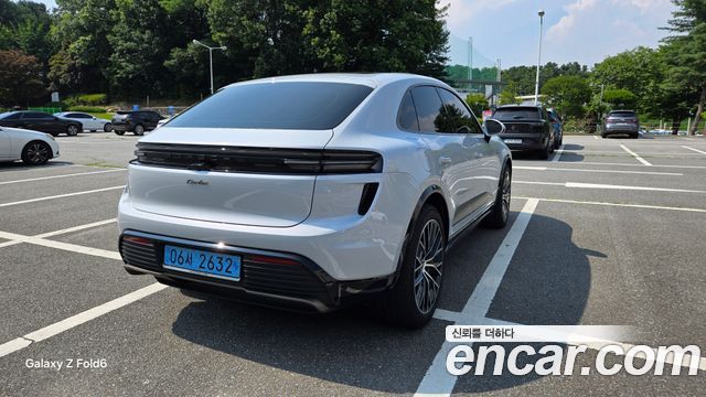 Porsche Macan из Кореи Encar