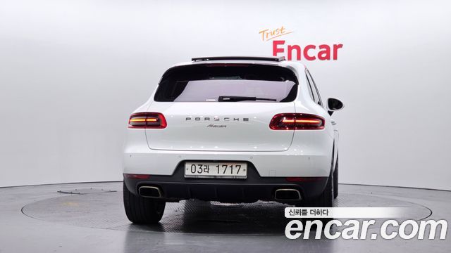 Porsche Macan из Кореи Encar