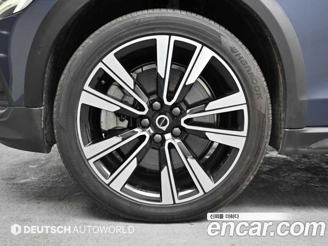 Volvo V60 B5 Ultimate AWD — пробег 46 436 км — фото 5 из 5