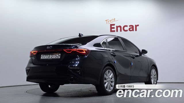 Kia K3 из Кореи Encar