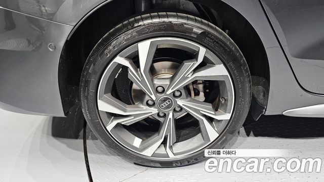 Audi A3 из Кореи Encar