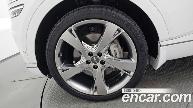 Genesis GV80 из Кореи Encar