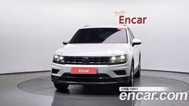 Volkswagen Tiguan 2.0 TDI Premium — пробег 57 069 км — фото 3 из 5