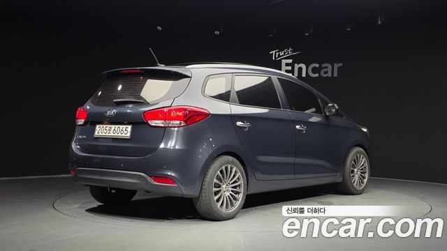 Kia Carens 1.7 VGT Prestige — пробег 133 803 км — фото 2 из 5