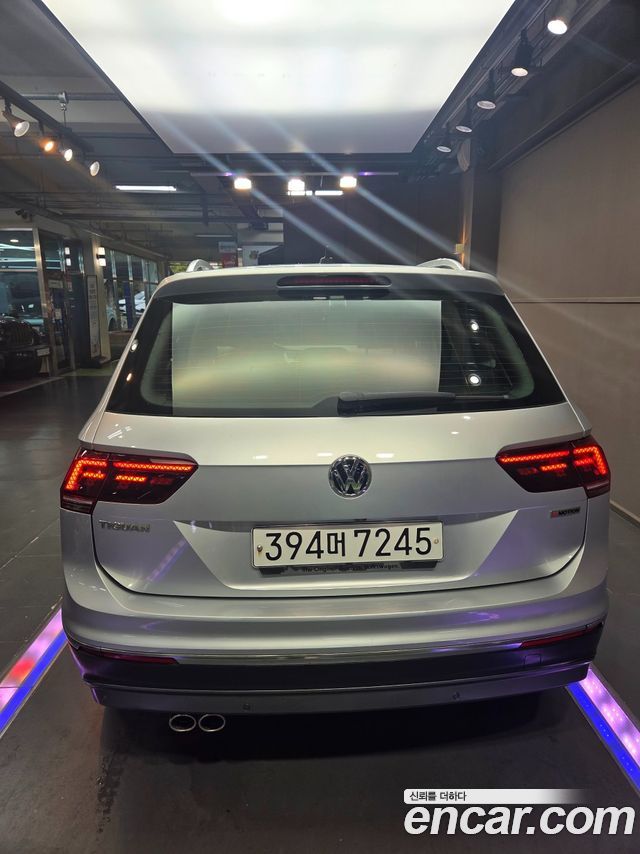 Volkswagen Tiguan 2.0 TDI 4Motion Prestige — пробег 114 612 км — фото 4 из 5