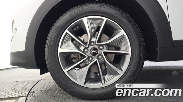 Hyundai Tucson из Кореи Encar