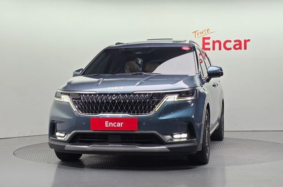 Kia Carnival 7-Seater Signature — пробег 75 071 км — фото 3 из 5