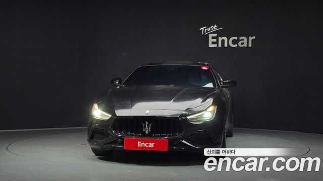 Maserati Ghibli из Кореи Encar