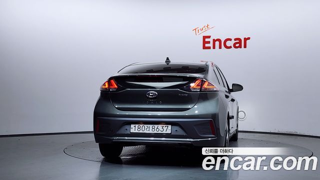 Hyundai Ioniq из Кореи Encar
