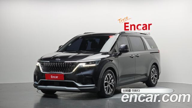 Kia Carnival 11-Seater Prestige — пробег 79 674 км — фото 1 из 5