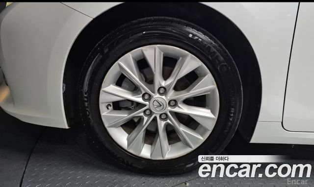 Lexus ES из Кореи Encar