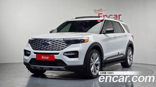 Ford Explorer 3.0 Platinum 4WD — пробег 66 794 км — фото 1 из 5