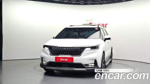 Kia Carnival 7-Seater Signature — пробег 64 097 км — фото 3 из 5