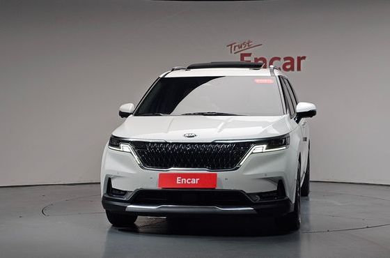 Kia Carnival 9-Seater Noblesse — пробег 109 829 км — фото 3 из 5
