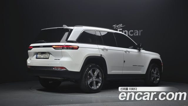 Jeep Cherokee 3.6 Limited — пробег 42 684 км — фото 2 из 5