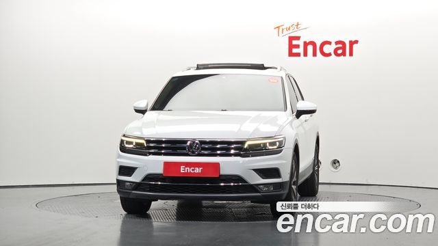 Volkswagen Tiguan 2.0 TDI Prestige — пробег 89 213 км — фото 3 из 5