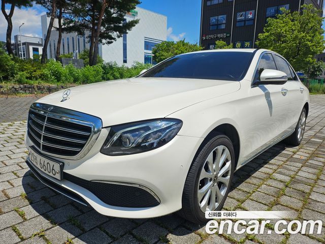 Mercedes-Benz E-Class из Кореи Encar