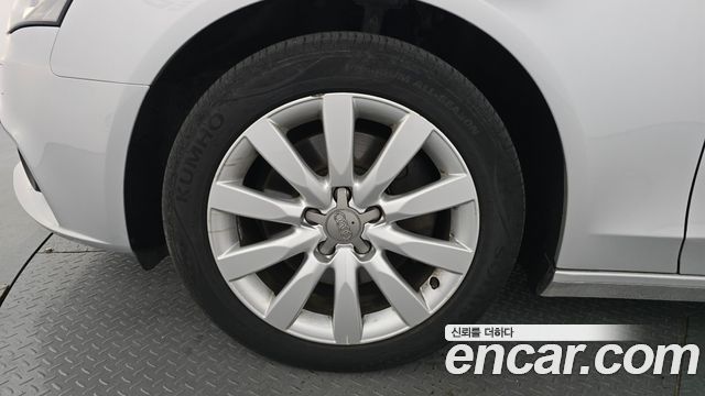 Audi A4 из Кореи Encar