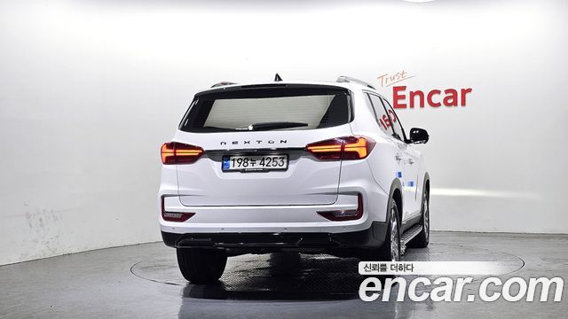 Ssangyong Rexton из Кореи Encar