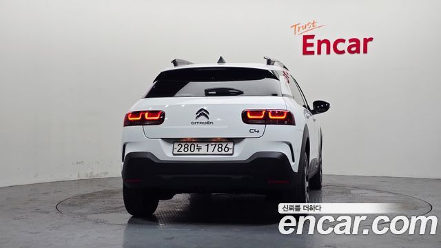 Citroen-DS C4 CACTUS из Кореи Encar