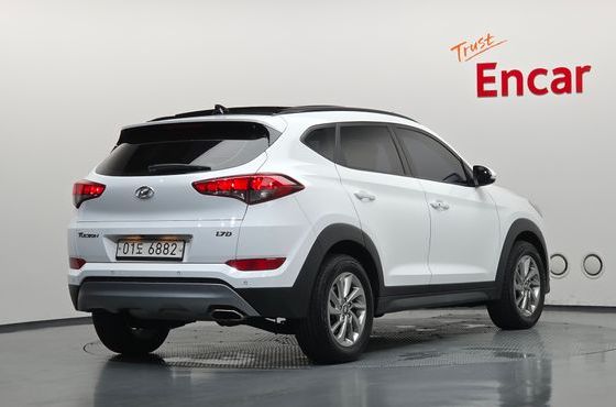 Hyundai Tucson Diesel 1.7 2WD Modern — пробег 106 317 км — фото 2 из 5