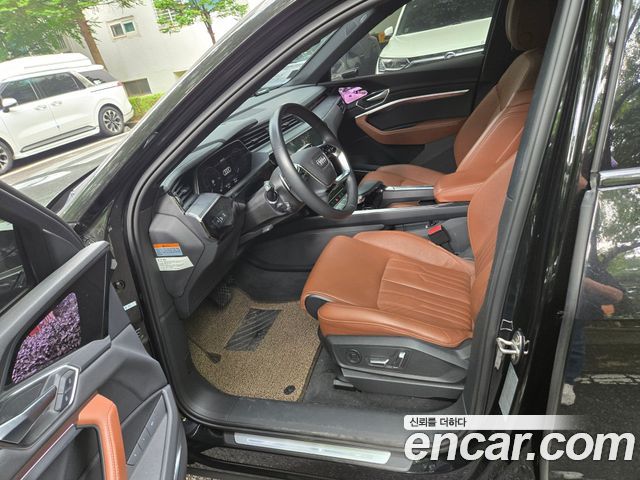 Audi e-tron 55 Quattro — пробег 101 157 км — фото 4 из 5