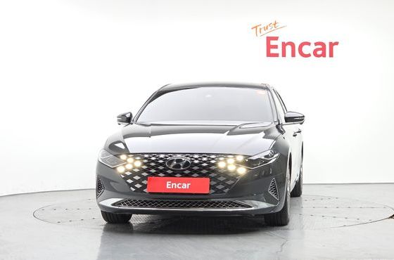 Hyundai Grandeur 2.5 Calligraphy — пробег 107 160 км — фото 3 из 5