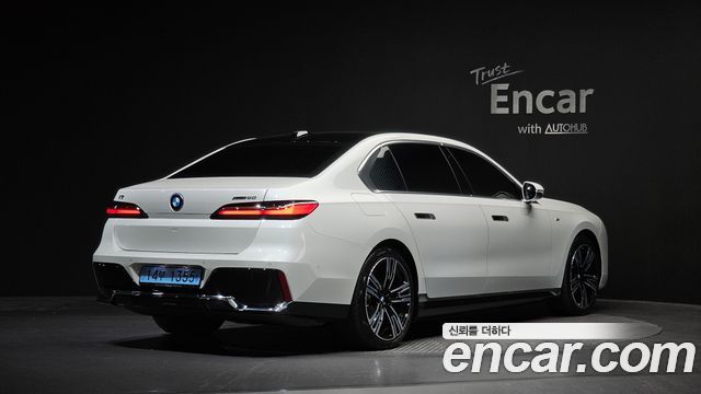 BMW i7 из Кореи Encar