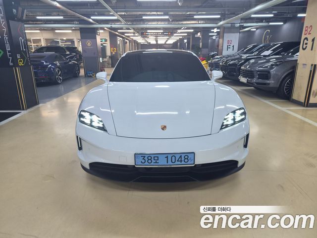 Porsche Taycan из Кореи Encar