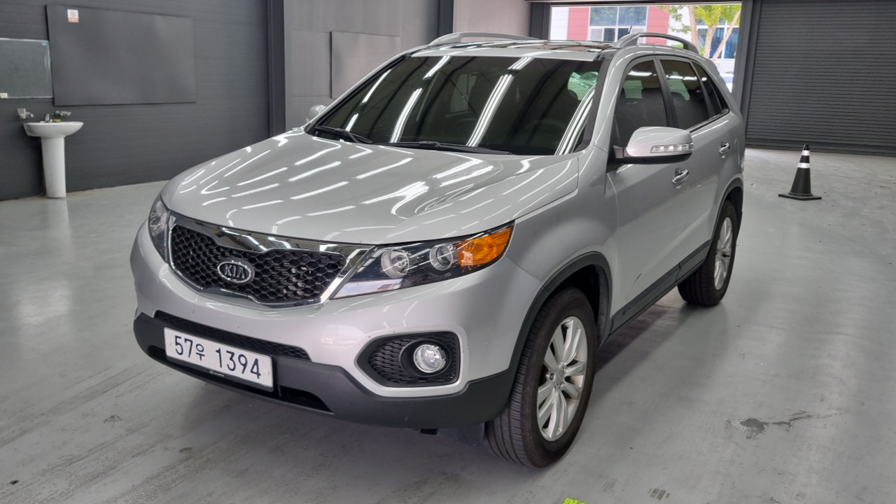 Kia Sorento Diesel 2.0 2WD TLX High-Deluxe — пробег 204 000 км — фото 1 из 5