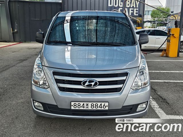Hyundai Starex 3-Seater VAN Modern — пробег 209 000 км — фото 1 из 5
