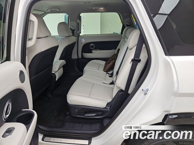 Hyundai Palisade HEV 2.5T 4WD 9-Seater Prestige — пробег 7 500 км — фото 5 из 5
