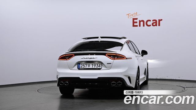 Kia Stinger из Кореи Encar