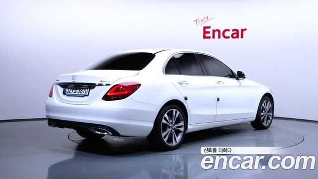 Mercedes-Benz C-Class из Кореи Encar