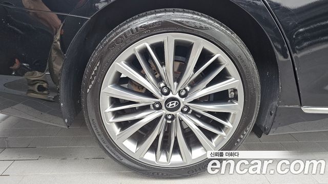 Hyundai Grandeur из Кореи Encar