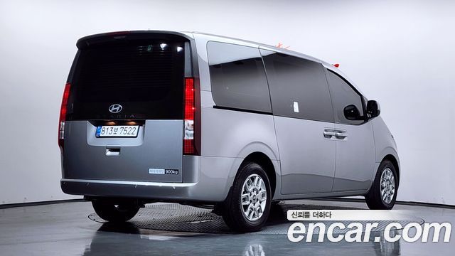 Hyundai Staria из Кореи Encar