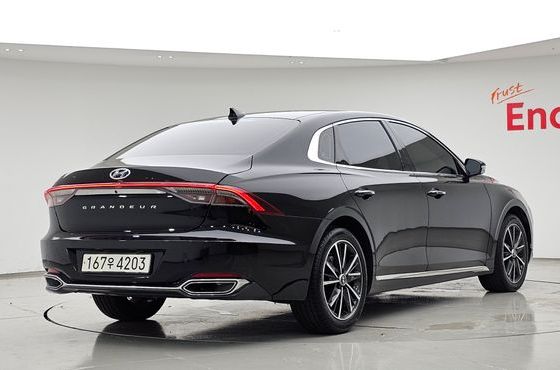Hyundai Grandeur 3.3 Premium — пробег 58 809 км — фото 2 из 5