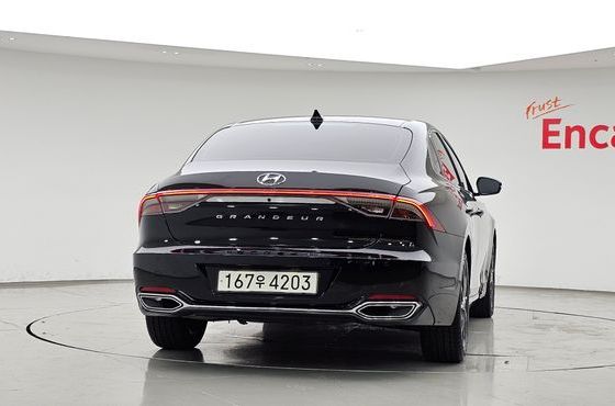 Hyundai Grandeur 3.3 Premium — пробег 58 809 км — фото 4 из 5