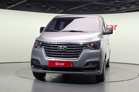Hyundai Starex Van 5-Seater Modern — пробег 242 347 км — фото 3 из 5