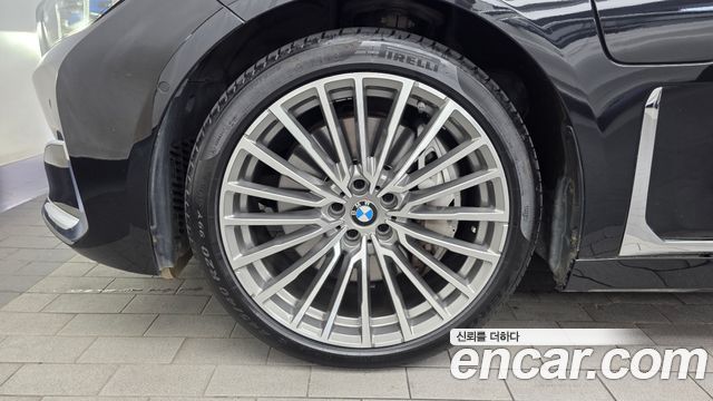 BMW 7-Series из Кореи Encar