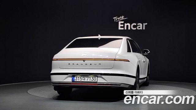 Hyundai Grandeur из Кореи Encar