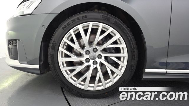 Audi A8 из Кореи Encar